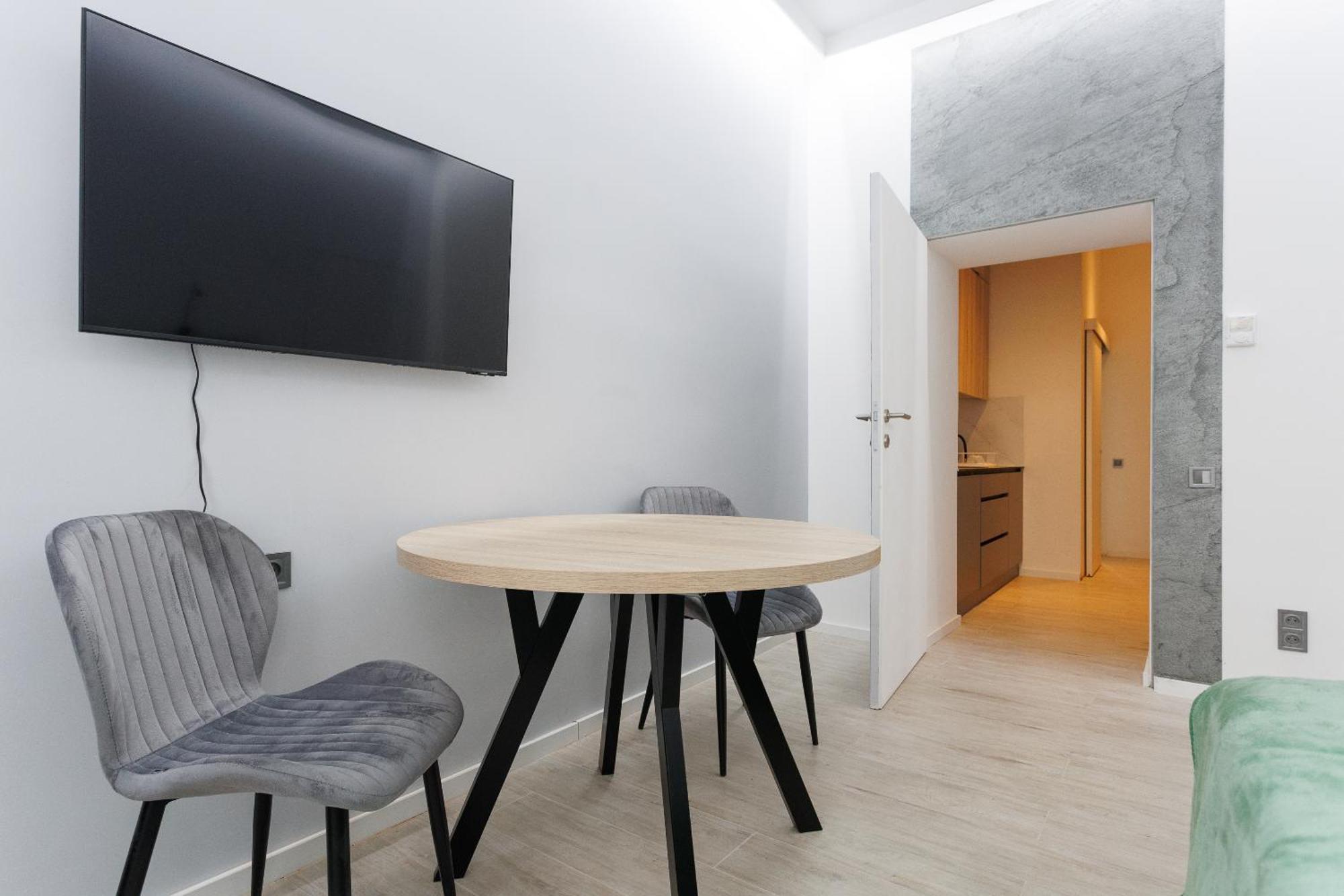Appartement House In *